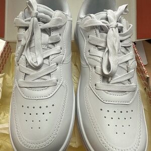 Fabletics, Wilshire Lifestyle Sneaker, White faux leather, women's 8.5